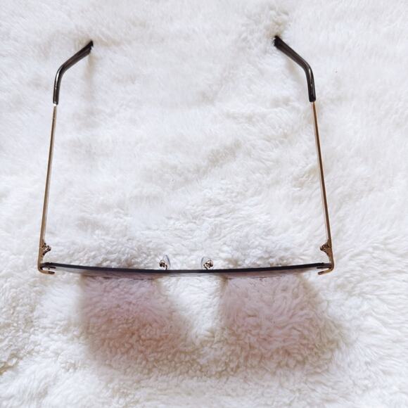 Kalia Clear Black Rimless Sleek Sunglasses - Picture 4 of 11